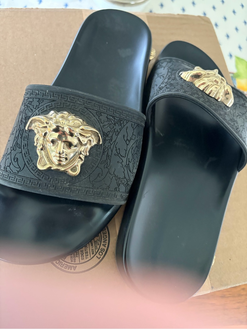 Versace designer Italian slides black Italian slides ladies size 8 resort wear - Picture 6 of 11